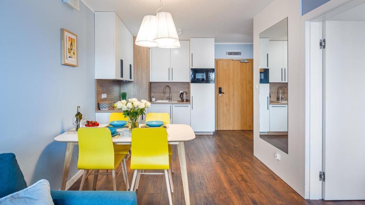 Apartament Blekitna Laguna Z Basenem - Ul Kasprowicza 20A - Holiday City Колобжег Экстерьер фото